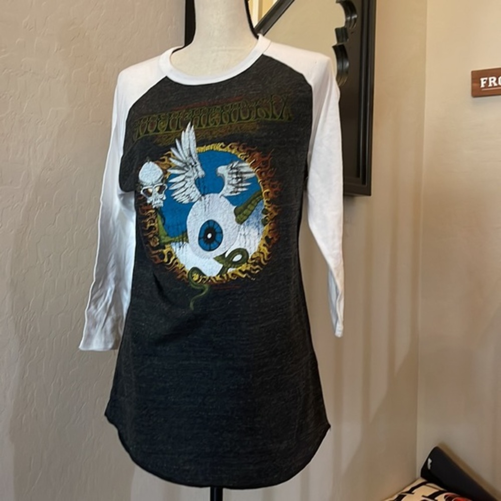 Jimmy Hendrix 3/4 sleeve tee by Prince Peter Collection size small